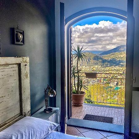 Villa Monica B&B Sorrento Bagian luar foto