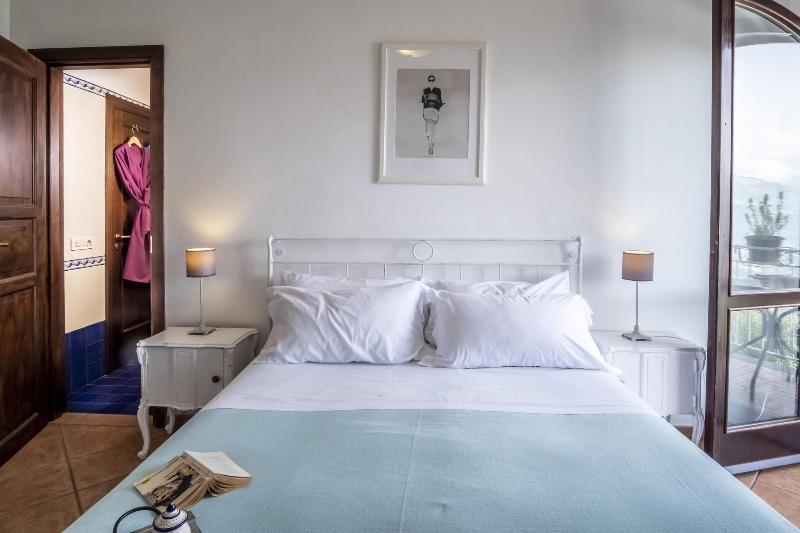 Villa Monica B&B Sorrento Bagian luar foto