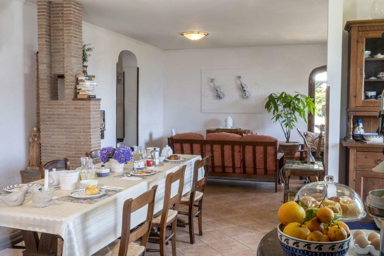 Villa Monica B&B Sorrento Bagian luar foto